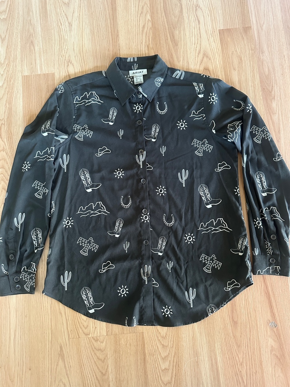 Ariat Women’s Button-Up shirt